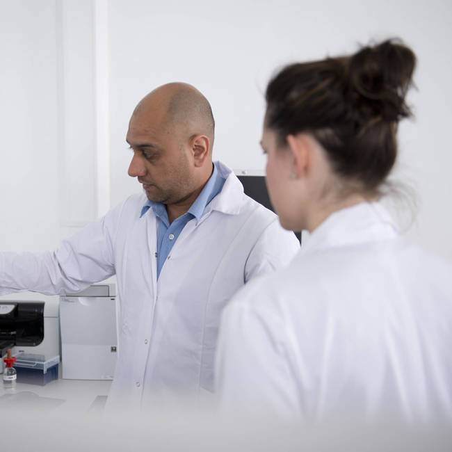 Students using UWS’s Equipment & Facilities | UWS | University of the West of Scotland