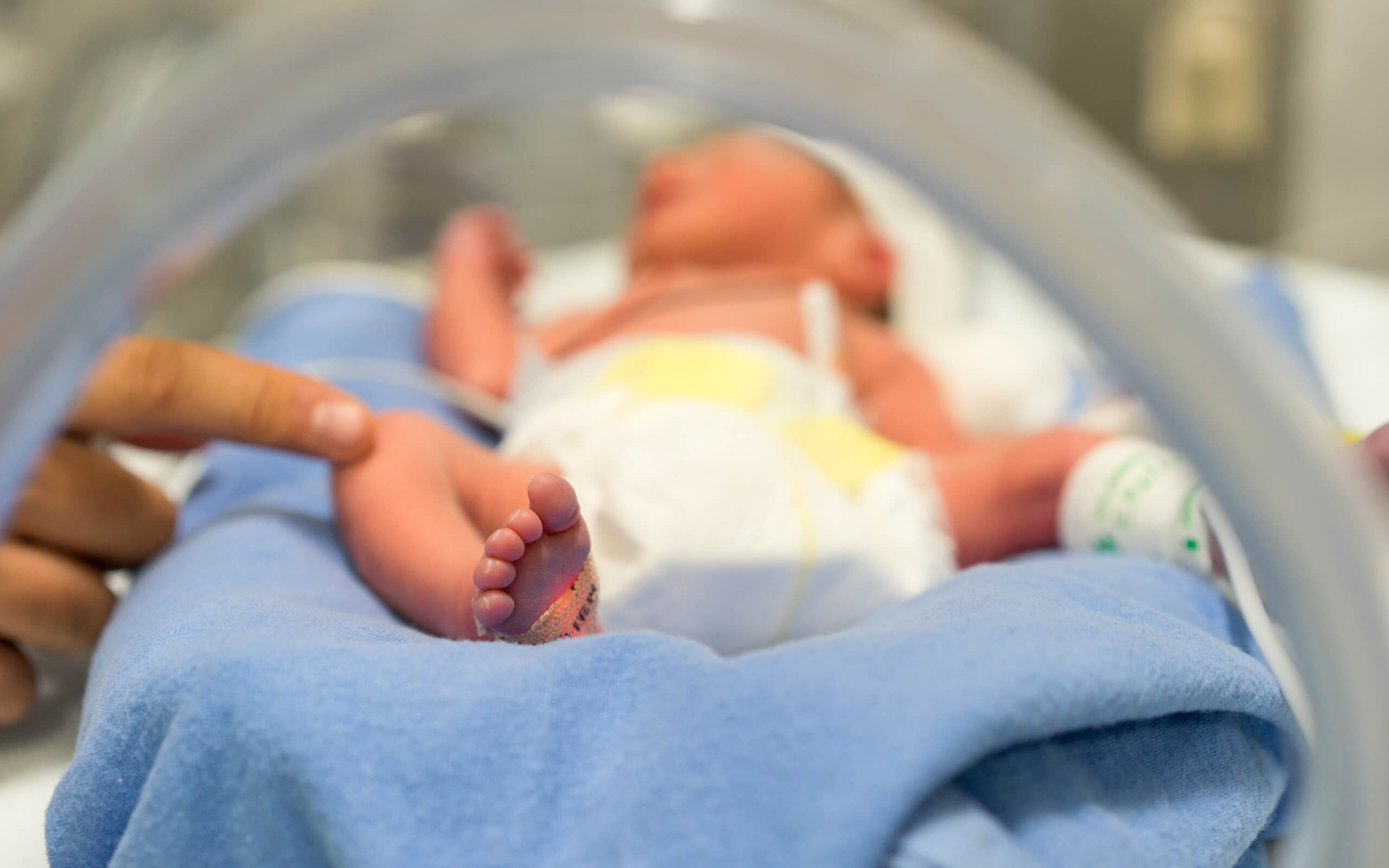 Neonatal Nursing | Baby in Cot