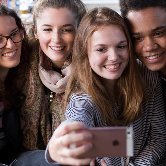 UWS Students Enjoying Freshers’ Week | UWS | University of the West of Scotland