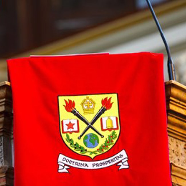 Students Graduating Thanks to University Senate | UWS | University of the West of Scotland