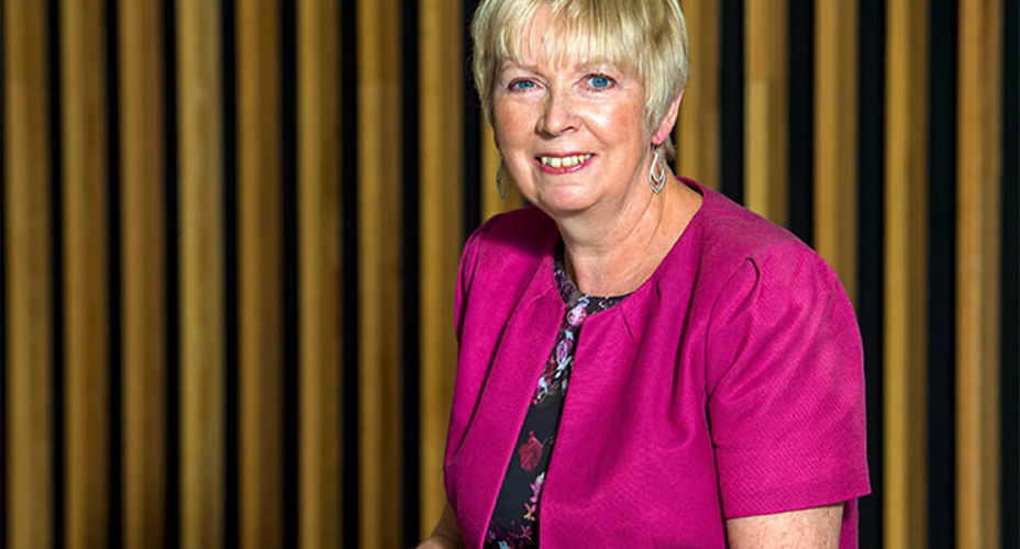 UWS Member of Court Professor Caroline Macdonald BSC, PHD, CBIOL, FRSB, FHEA | UWS