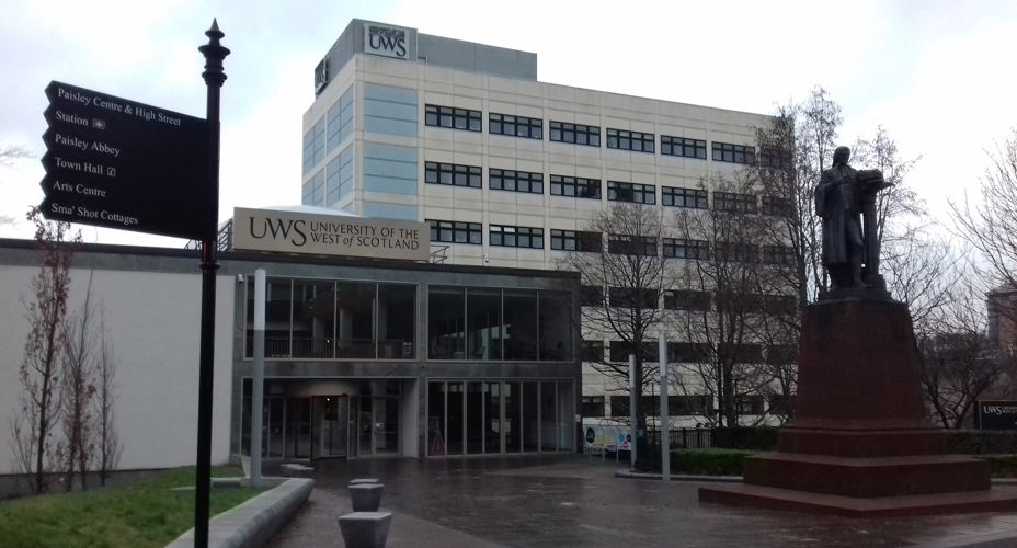 Main entrance Paisley campus