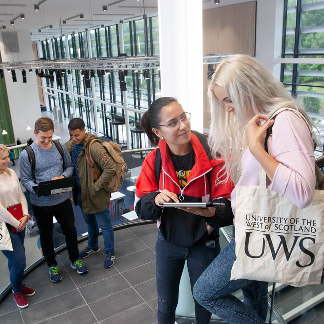 Group of students in Lanarkshire Campus