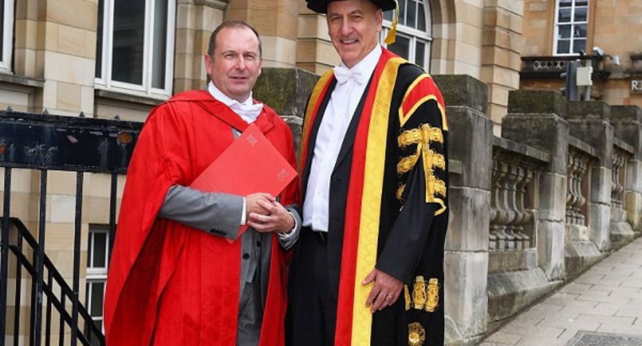 Dr Stephen Breslin With Professor Craig Mahoney