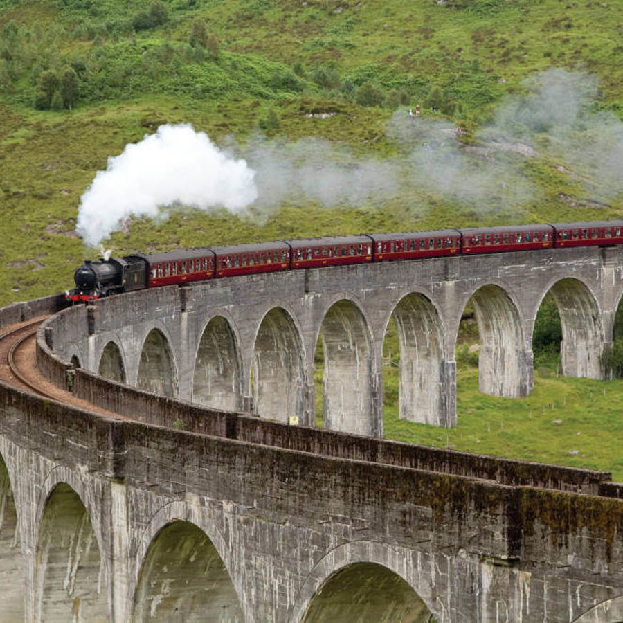 Glenfinan Viaduct.